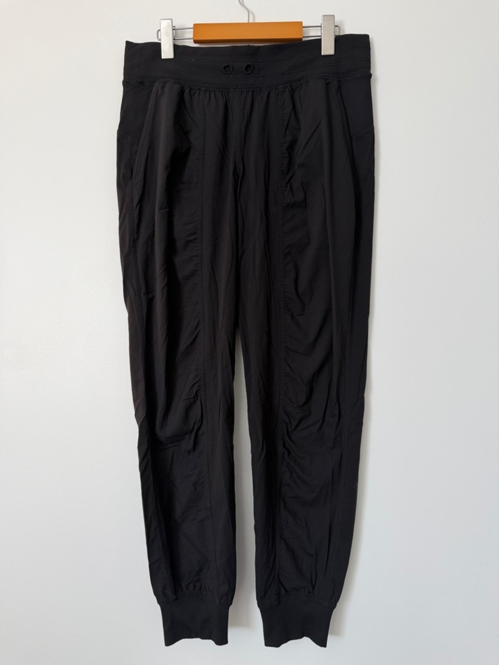 Lululemon Dance Studio Joggers size 8